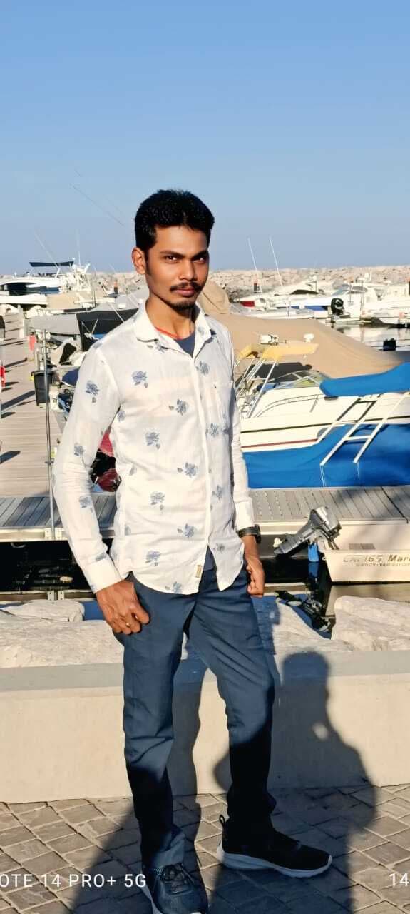 Dhanbad News: 17 दिन बाद कुवैत से पहुंचा गोमो के युवक का शव, गांव में मातम