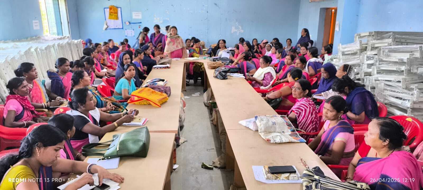 केंद्रों में नामांकित बच्चों की उपस्थिति सुनिश्चित करें : एलएस