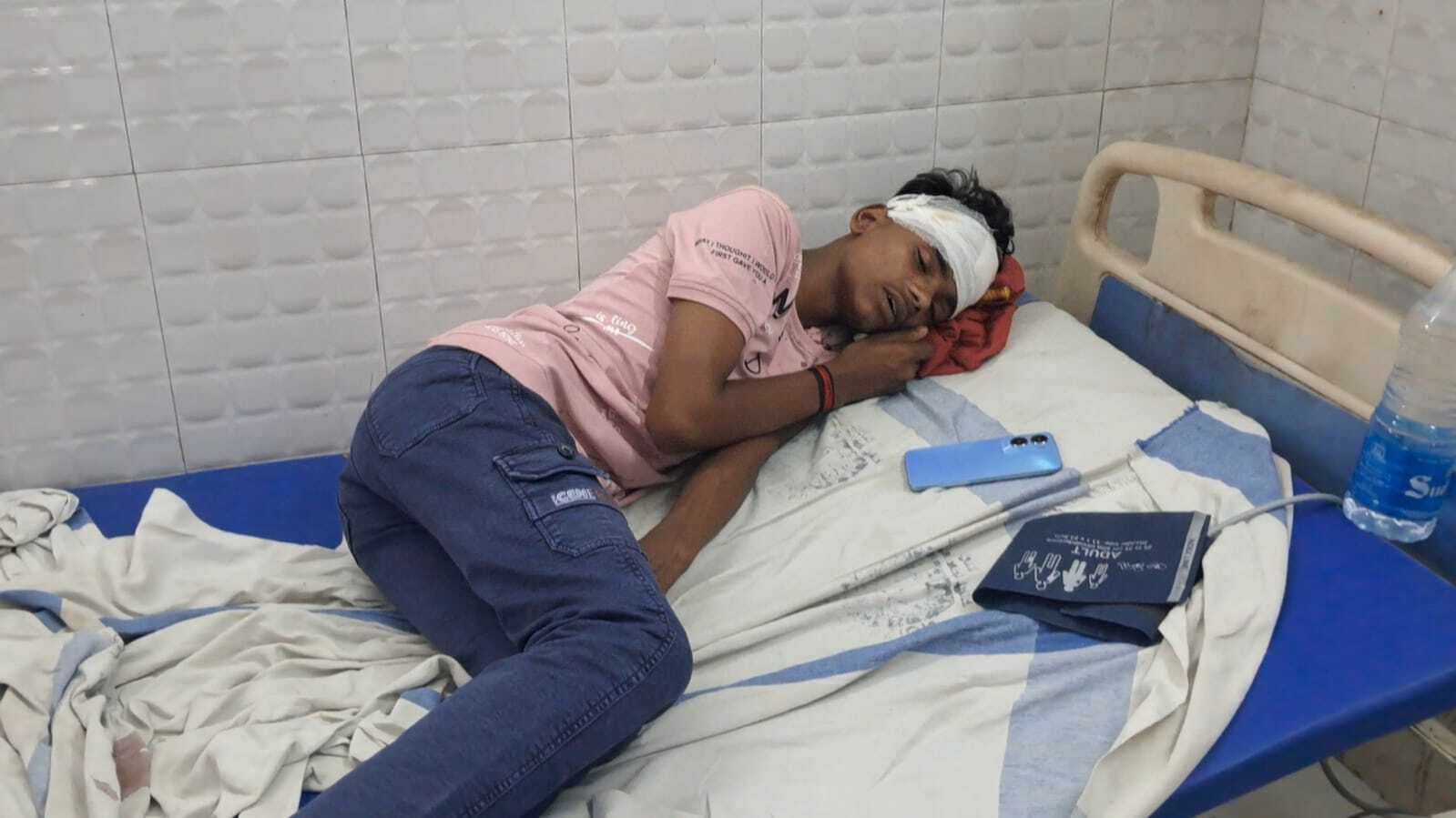 Crime news from Samastipur:शादी समारोह में आये किशोर को पिस्टल के बट से मारकर किया जख्मी, इलाजरत