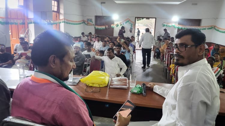 पुराने को समेट नये लोगों को जोड़ने की कांग्रेस की मुहिम तेज