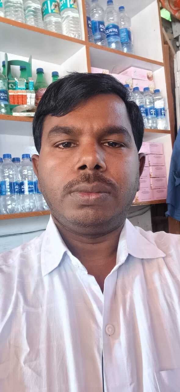 दुकानदार से बाइक सवार अपराधियों ने हथियार दिखाकर लूटे 12 हजार