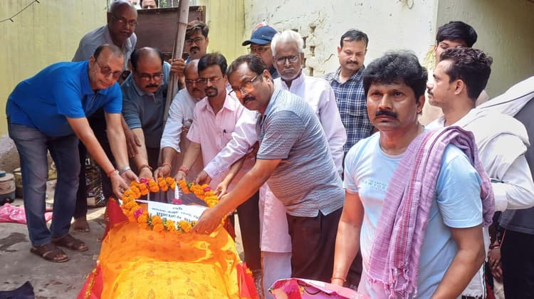 फोटो पत्रकार सुबोध सागर का निधन, लोगों ने नम आंखों से दी विदाई