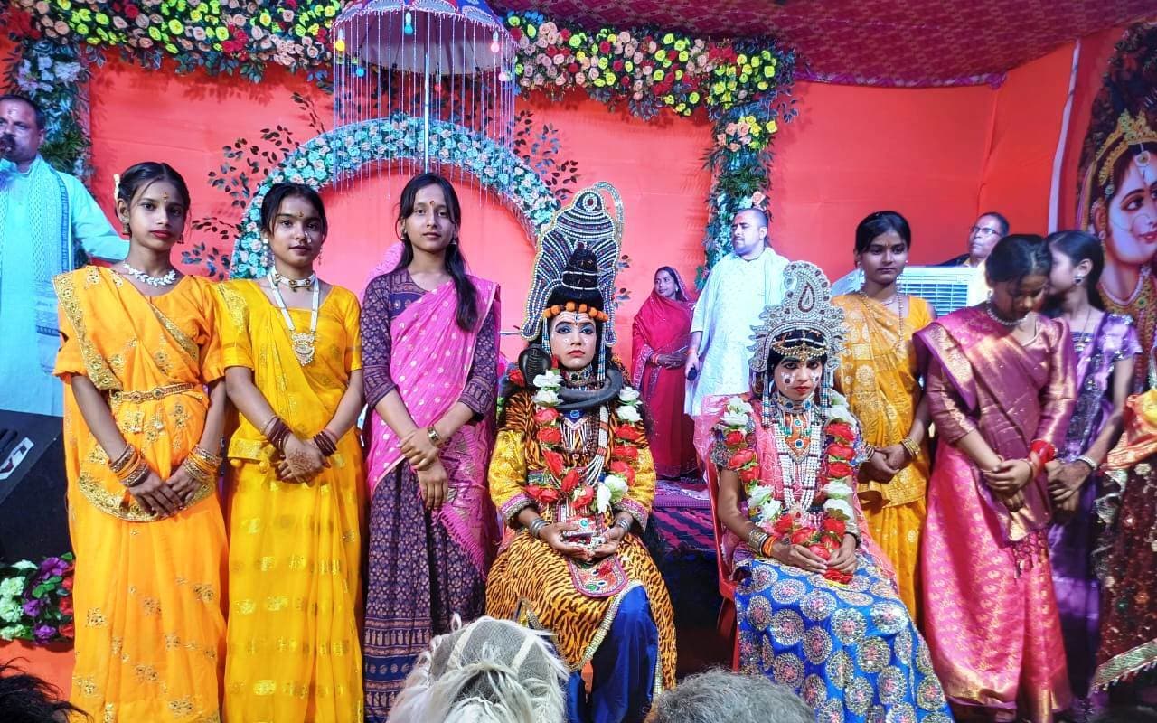 ईश्वर का अवतरण भक्तों के कष्टों का निवारण करना है : प्रिया किशोरी