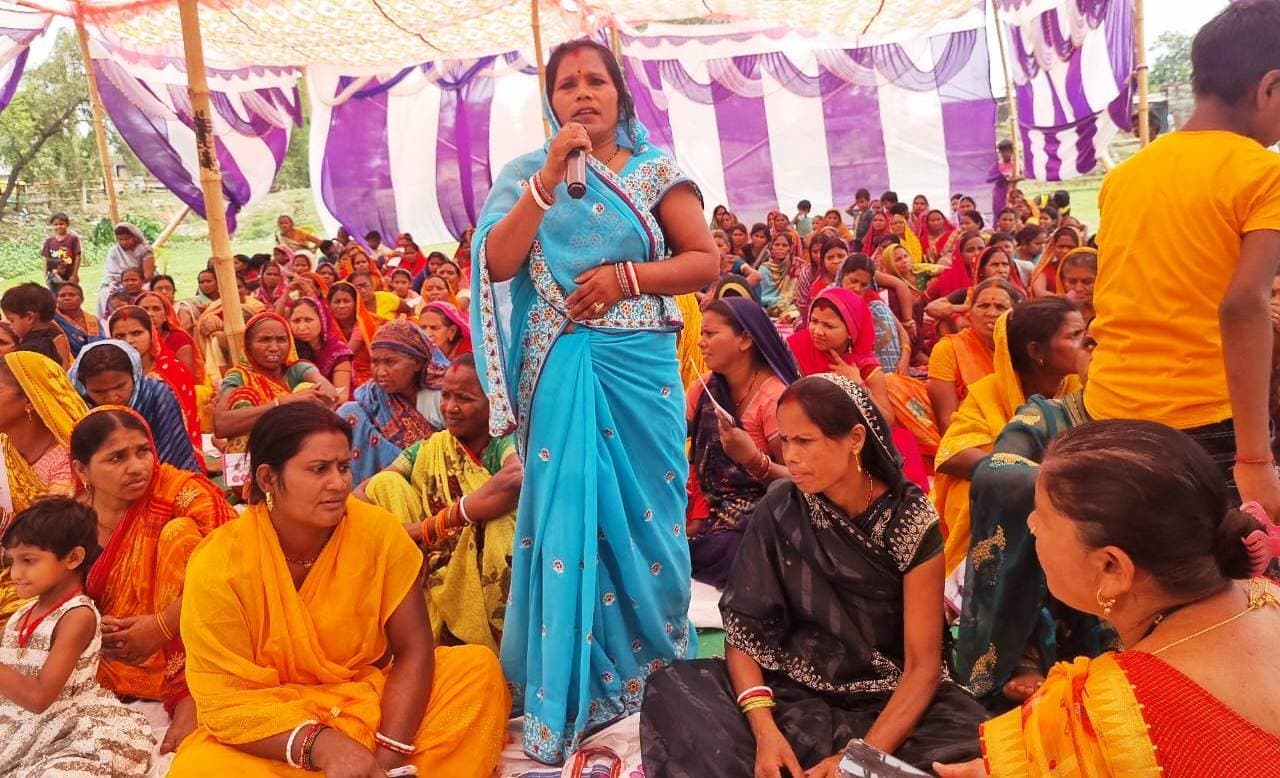 जीविका बैंक खोलने की उठी मांग, ग्रामीण स्तर पर स्थापित हो उद्योग की इकाई