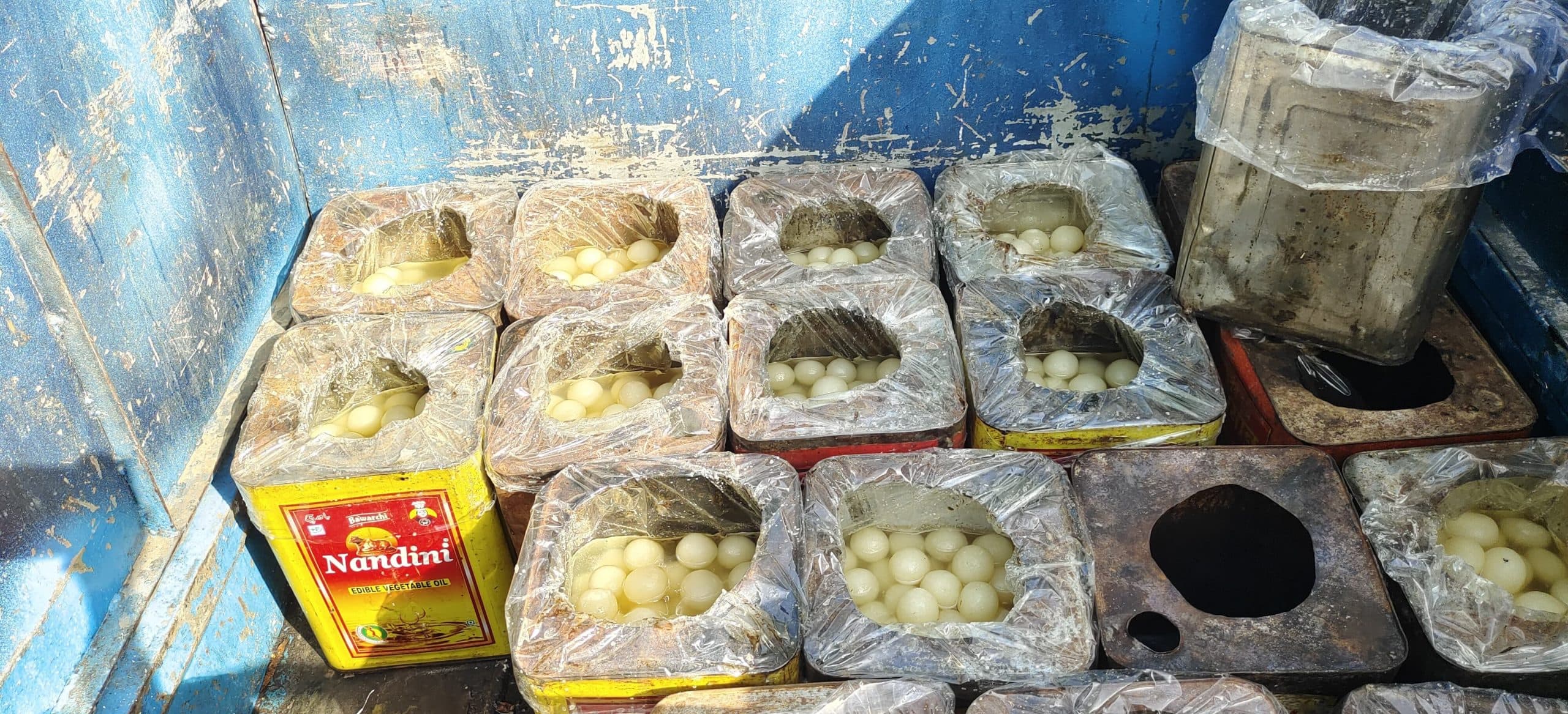 मिठाई के नाम पर लोग खा रहे मीठा जहर