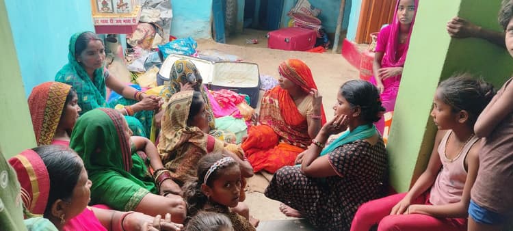 Madhubani News : दो सगे भाइयों के घर में डाका, डेढ लाख नकदी सहित जेबरात की लूट