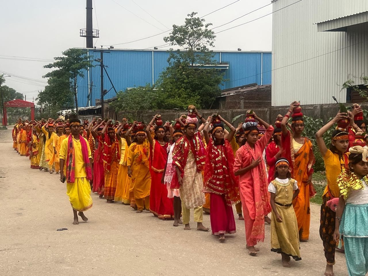 कलश यात्रा के साथ रुद्र महायज्ञ शुरू
