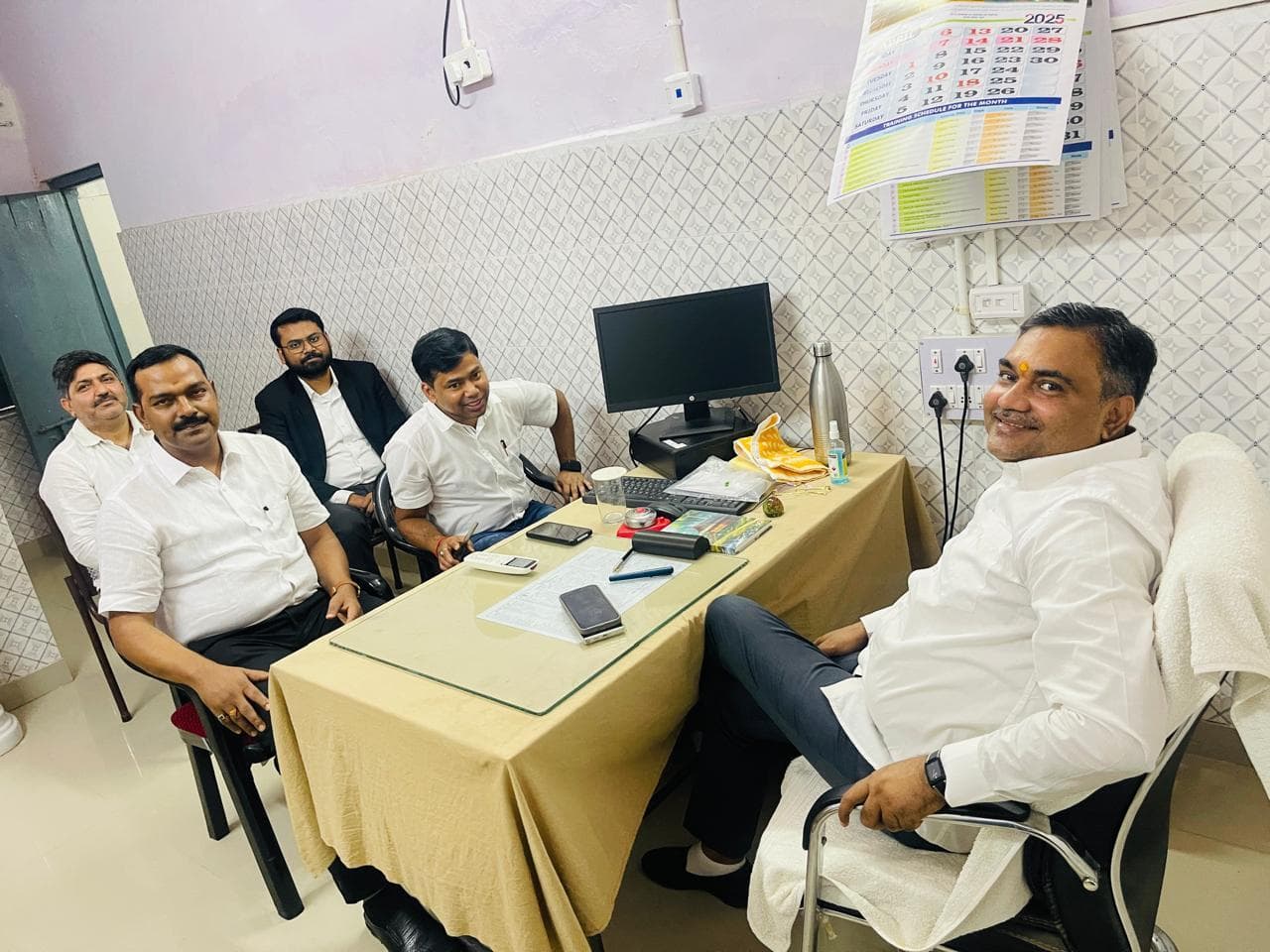 Madhubani News : लोक अदालत की तैयारी के लिए पीएलवी व कर्मियों को दिया निर्देश