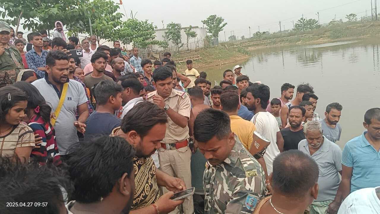 Giridih News: पचंबा के तालाबों से दो युवकों का शव बरामद, जांच में जुटी पुलिस