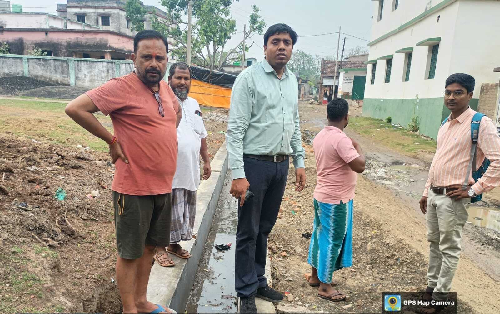 निर्माण कार्य की गुणवत्ता सुनिश्चित करने का निर्देश