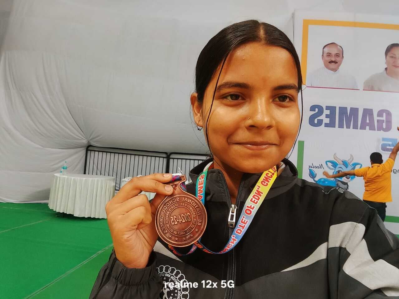 प्राची गुप्ता ने गतका खेल में रजत पदक किया प्राप्त