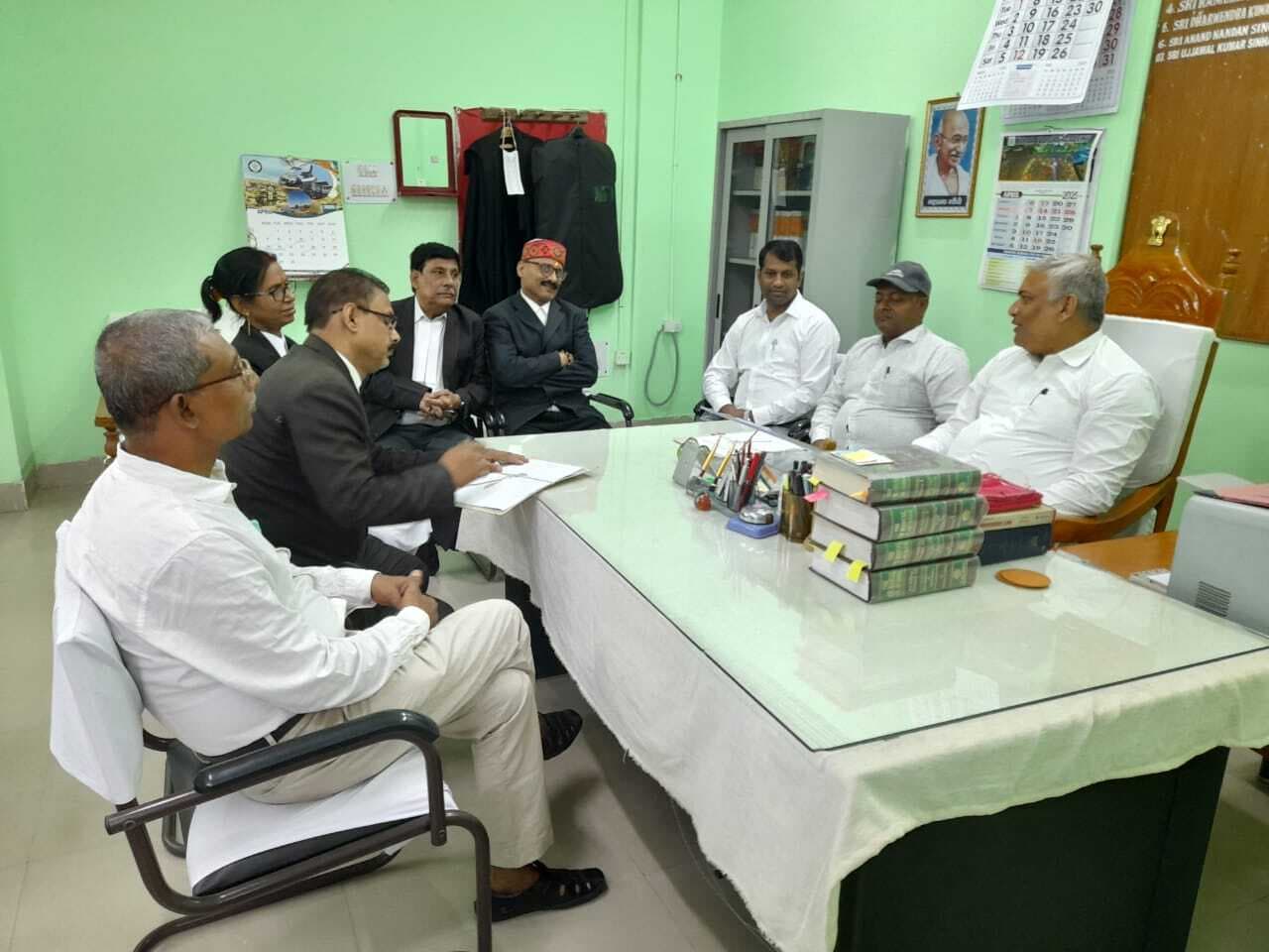 मुकदमबाजों को सुलह के लिए मध्यस्थता का रूख करना चाहिए: फैमिली जज