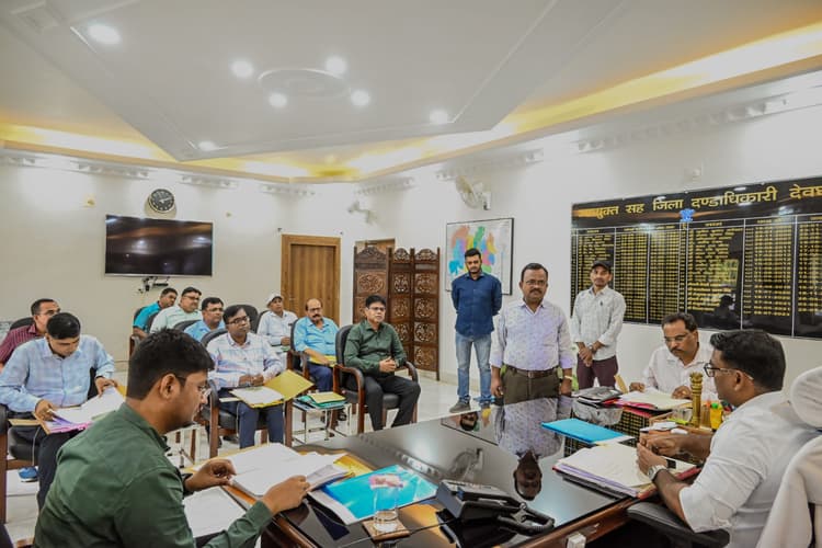 Deoghar news : नौ को अनुकंपा पर मिलेगी नौकरी, चार के आवेदन रिजेक्ट