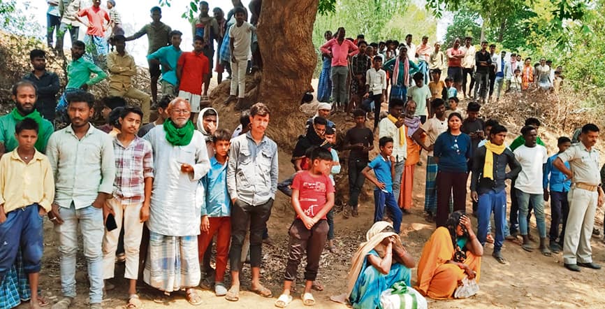 Kaimur News : दिनदहाड़े विधवा महिला की घर से उठाकर हत्या
