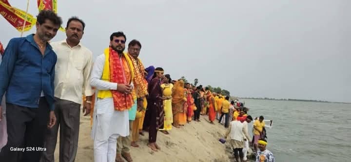 बजरंगबली की प्राण-प्रतिष्ठा को लेकर निकली कलश यात्रा