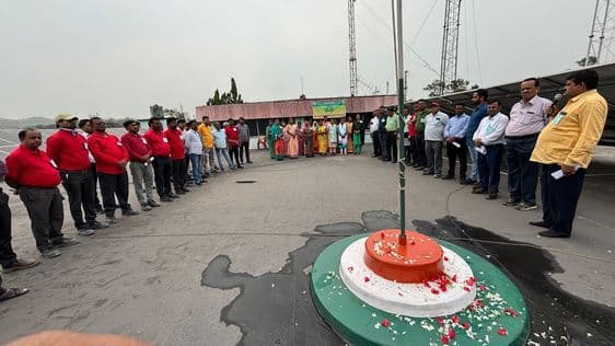 स्वास्थ्य एवं सुरक्षा को प्राथमिकता देते हुए करें खनन का कार्य : ओपी चौधरी