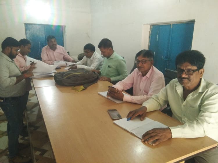 अनुमंडल क्षेत्र के पांच प्रखंडों की  26 पंचायतों में विकास शिविर आज