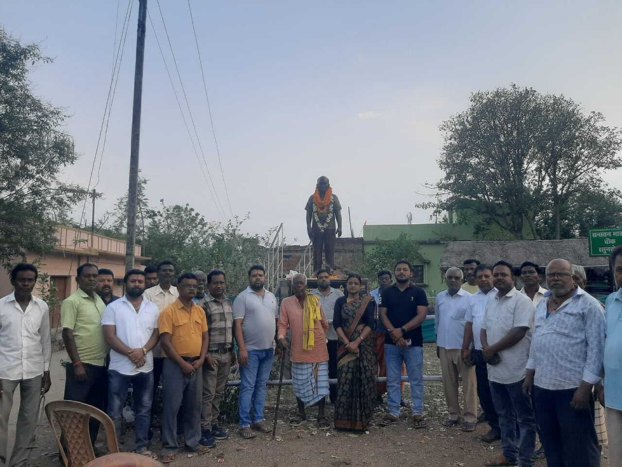 Jamshedpur news. पोटका के पूर्व विधायक सनातन माझी की चौथी पुण्यतिथि पर श्रद्धांजलि सभा