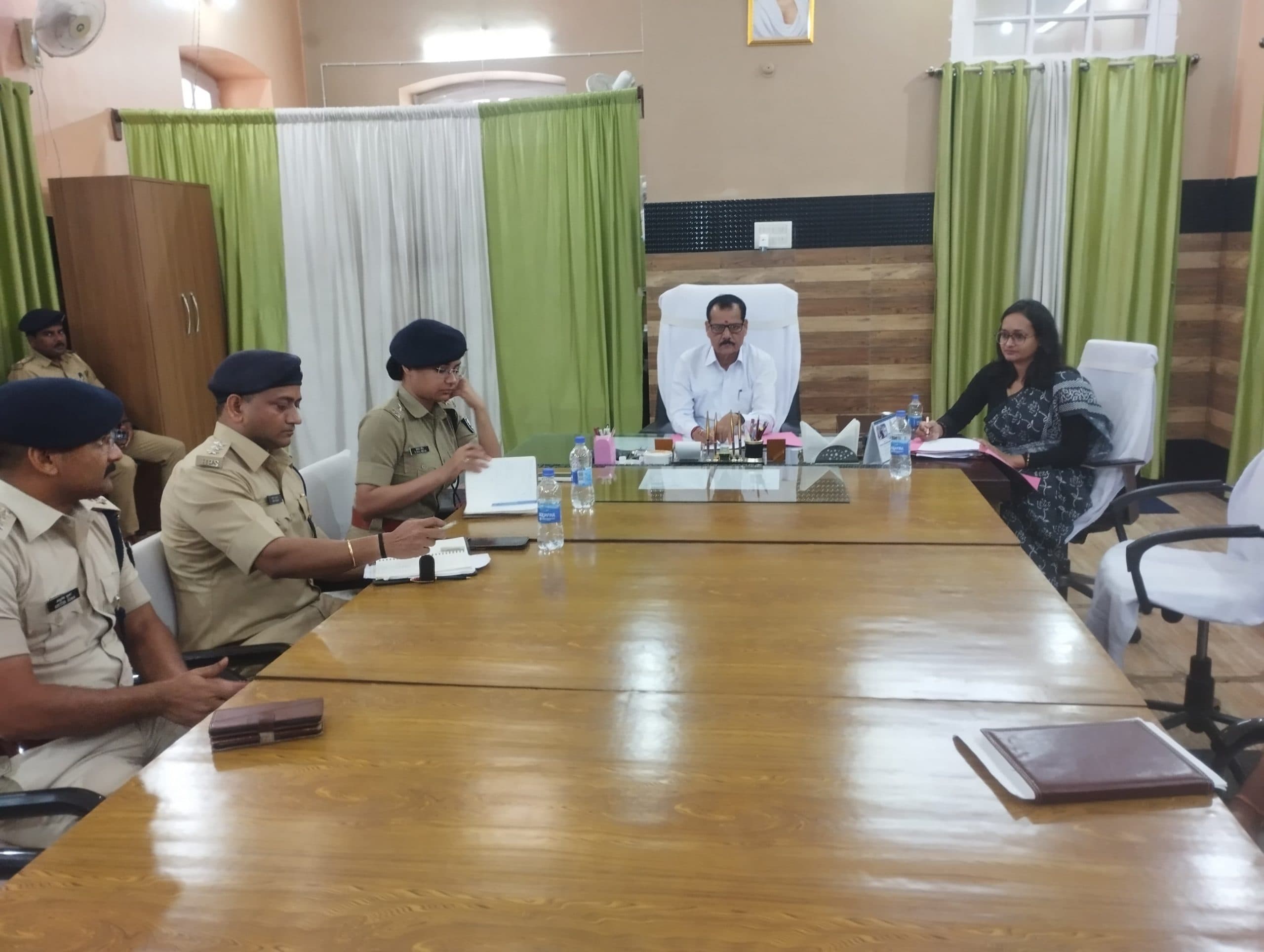 Darbhanga News: ससमय पक्षकारों को नोटिस तामिल कराना सुनिश्चित करायें एसडीपीओ: तिवारी