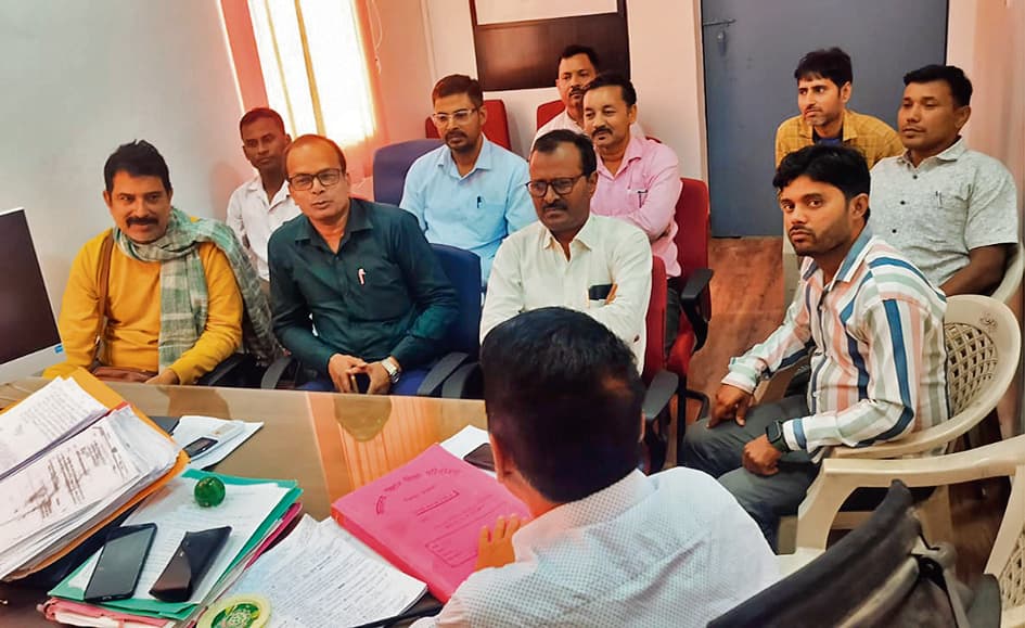 Buxar News : ''मशाल'' को सीआरसी स्तर पर मिसाल बनाएं