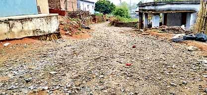 Bokaro News : फुसरो के ताराबेड़ा गांव में मूलभूत सुविधाओं का है अभाव