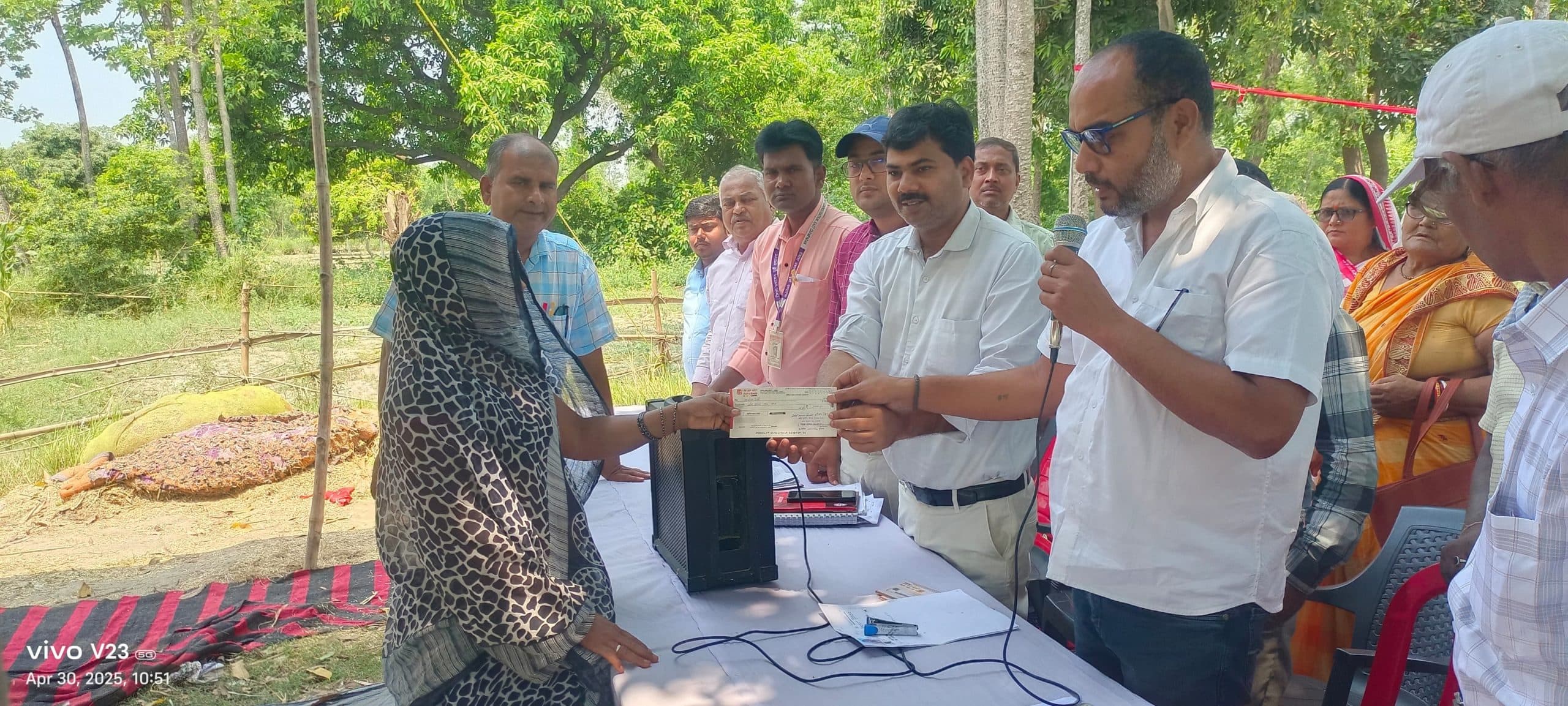 Motihari:विकास शिविर में वंचितों को मिला सरकारी योजनाओं का लाभ