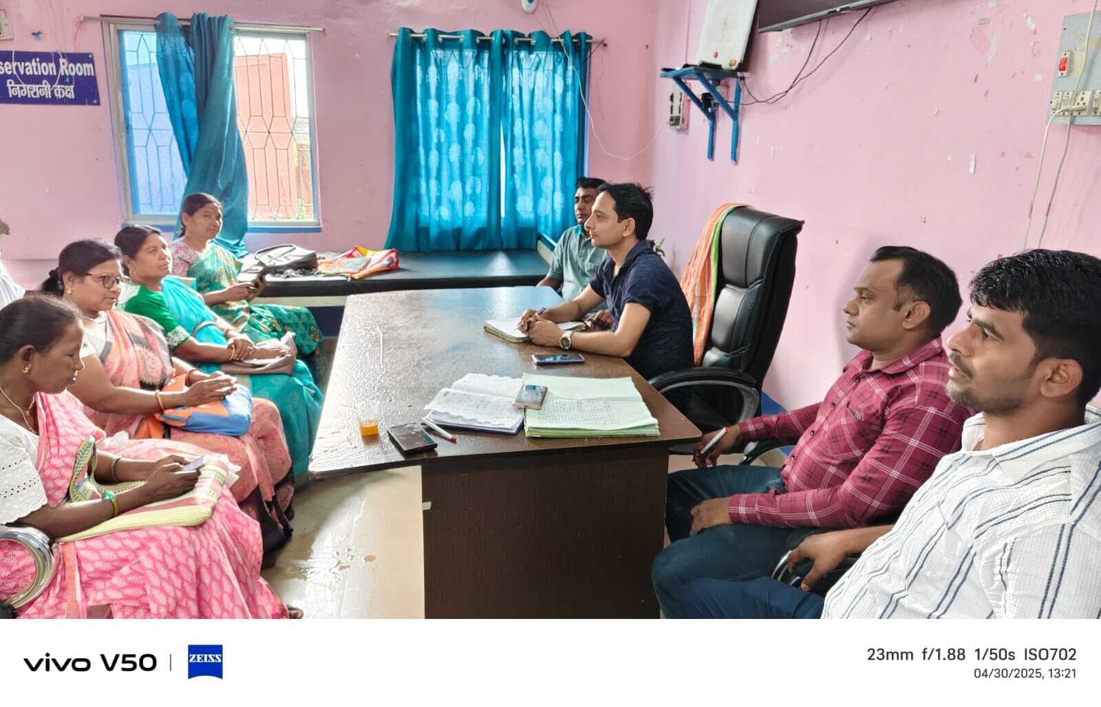 सुबह नौ बजे से खुला रखें आयुष्मान आरोग्य मंदिर : डॉ. अब्दुल