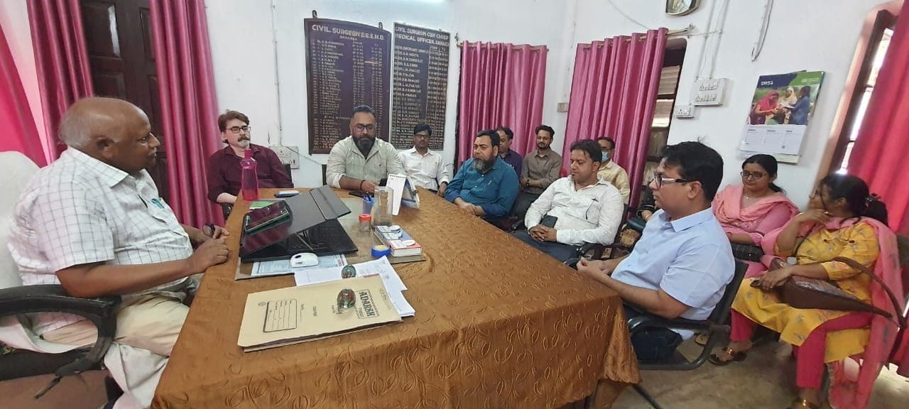 बिना बायोमैट्रिक अटेंडेंस बने नहीं दी जा सकती सैलरी