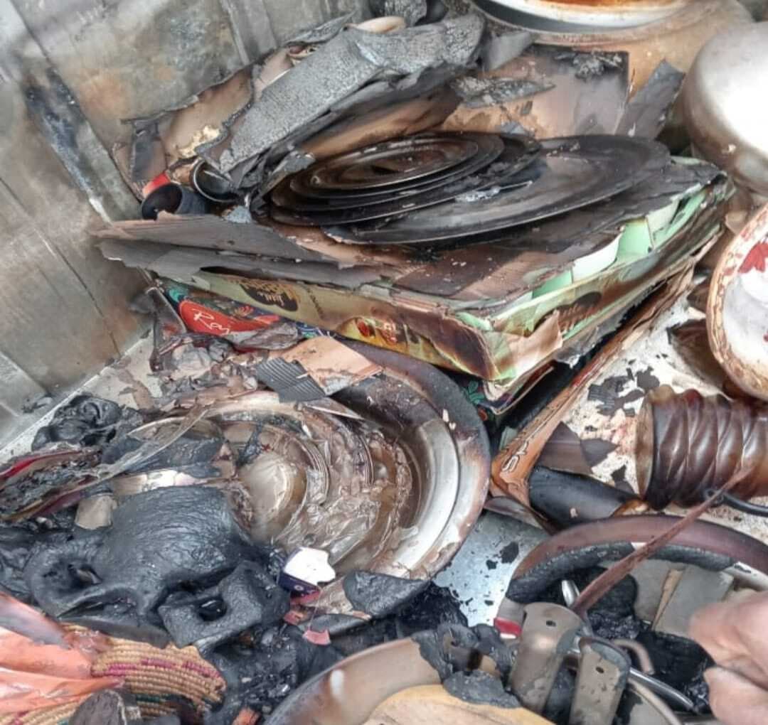 आग से दो घर जले, लाखों की क्षति