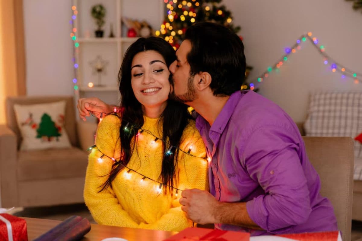 Chanakya Niti: शादी के बाद न करें ये 4 गलतियां, वरना जीवन बन जाएगा नर्क! 