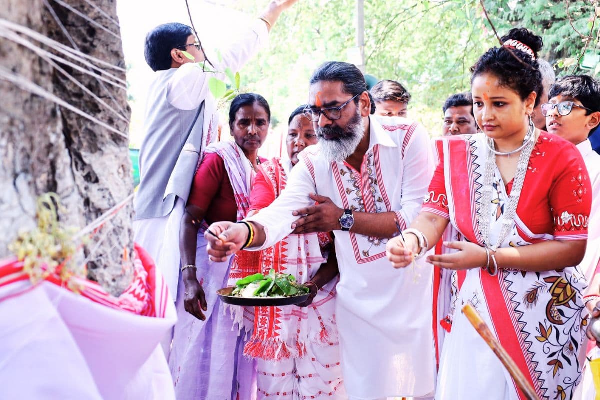 Jharkhand Holiday: झारखंड को हेमंत सोरेन की सौगात, सरहुल पर 2 दिन का राजकीय अवकाश