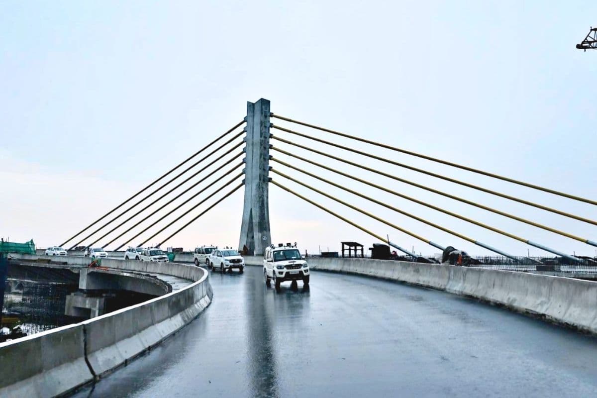 दिल्ली से पटना तक एक्सप्रेस-वे जैसी यात्रा का रास्ता साफ, जेपी गंगा पथ का होगा बक्सर और मोकामा तक विस्तार