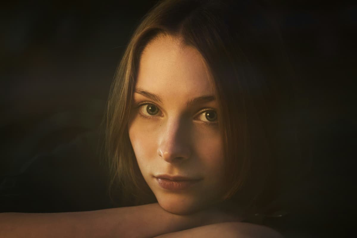 Beauty Tips: लंबे समय तक दिखना चाहती हैं यंग और फ्रेश? रात के समय स्किनकेयर रूटीन में शामिल करें ये आदतें