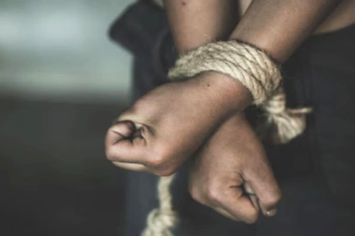 प्रेमिका से मिलने आए युवक का फिल्मी अंदाज में अपहरण, पटना के एक फेमस बिल्डर ने रची थी पूरी साजिश