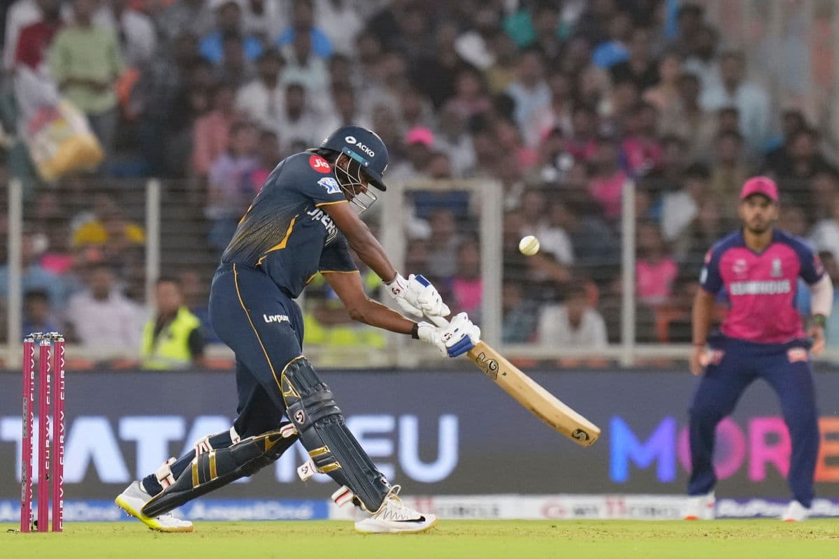 Sai Sudharsan Net Worth: कितनी संपत्ति के मालिक हैं साईं सुदर्शन, खून में है स्पोर्ट्स, नेट वर्थ जानकर हो जाएंगे हैरान