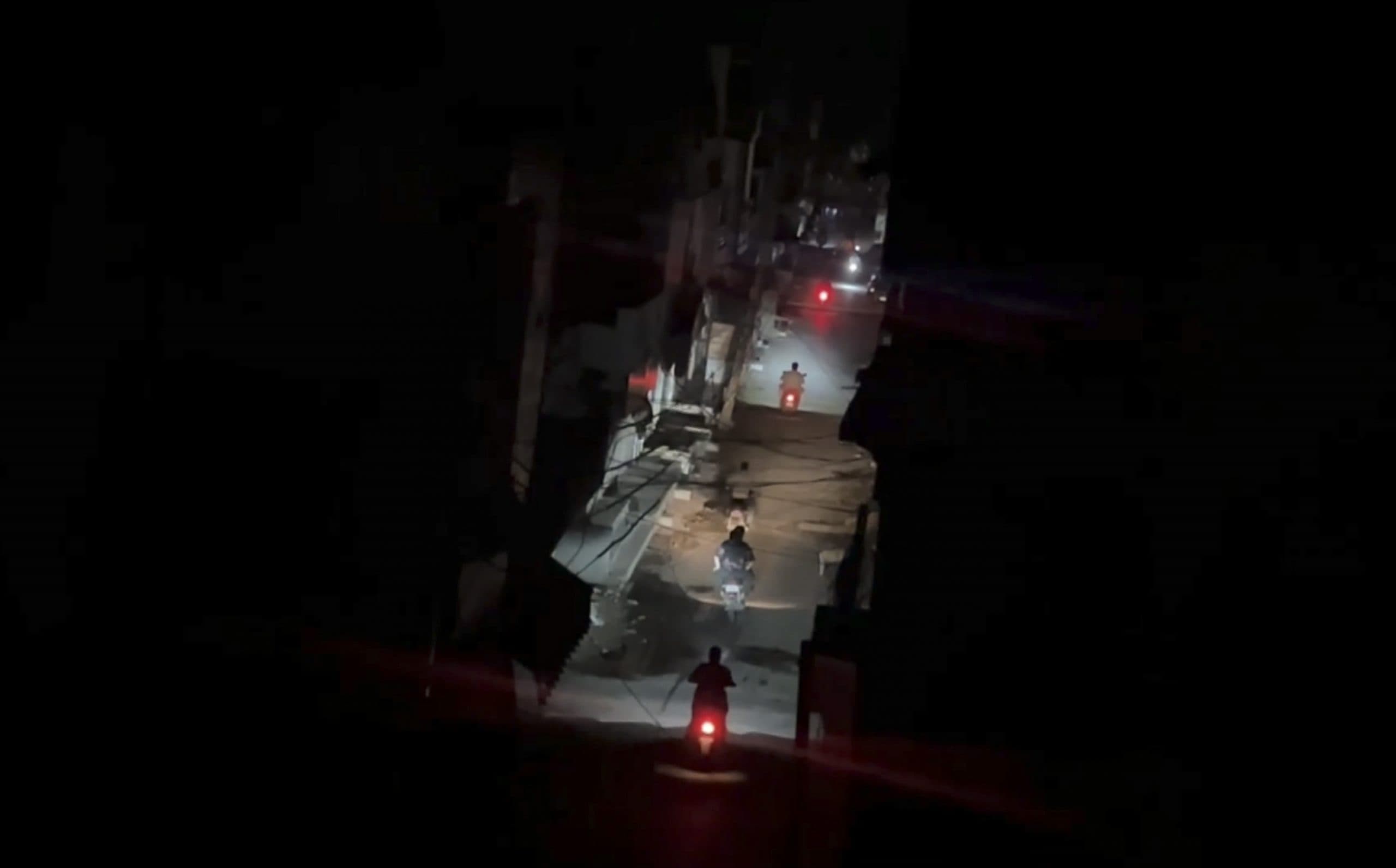 'What the hell… सीजफायर का क्या हुआ?' पाकिस्तान की ताजा गोलाबारी के बाद गुस्से में उमर अब्दुल्ला