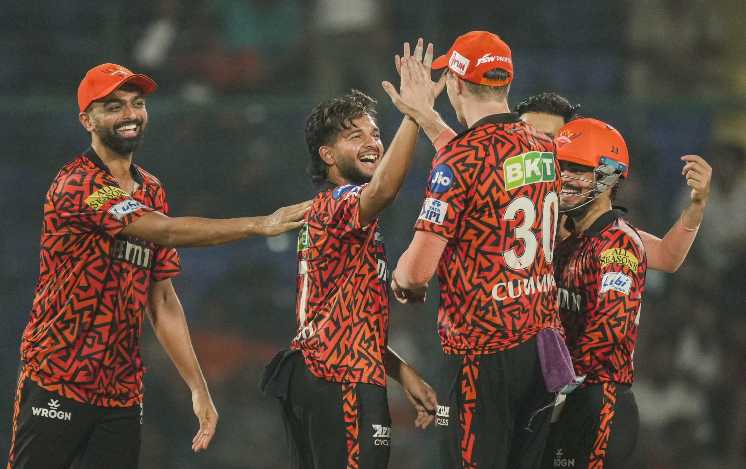 SRH के हत्थे चढ़ गया KKR, आखिरी मुकाबले में 110 रनों से रौंदा