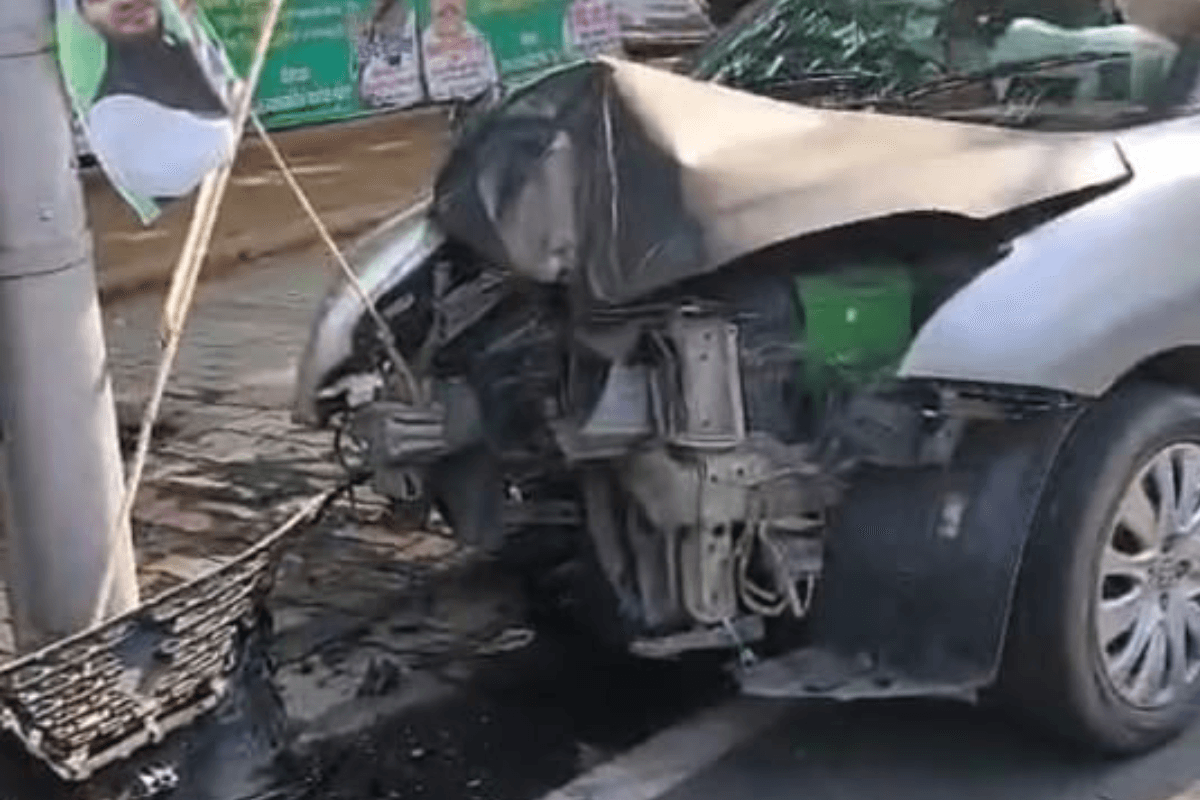 Accident In Patna: सीएम आवास के सामने जबरदस्त सड़क हादसा, गाड़ी के उड़े परखच्चे!