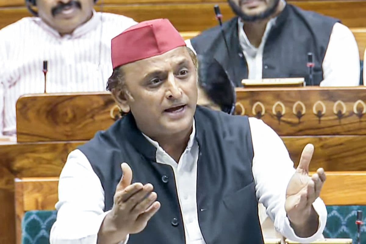 "सरकारी दबाव बेअसर रहेगा", बोले अखिलेश – मुख्यमंत्री खुद देखें स्कूलों की ज़मीनी हकीकत