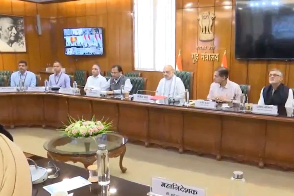 Operation Sindoor: गृह मंत्री शाह ने पाक बॉर्डर से सटे राज्यों के CM-DGP संग की हाई-लेवल मीटिंग