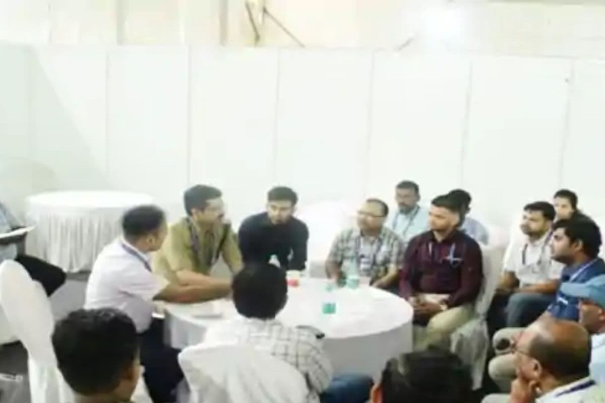 भागलपुर में 9 अधिकारियों पर गिरी गाज, DM ने इस वजह से की सख्त कार्रवाई