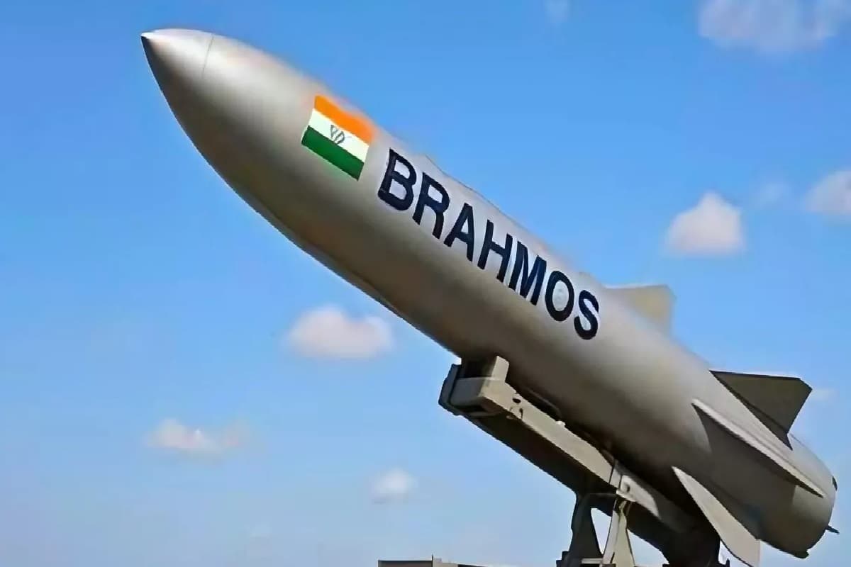 आधा भारत नहीं जानता कौन कंपनी बनाती है ब्रह्मोस का ब्रेन? जान जाएगा तो तान देगा पाकिस्तान पर तोप