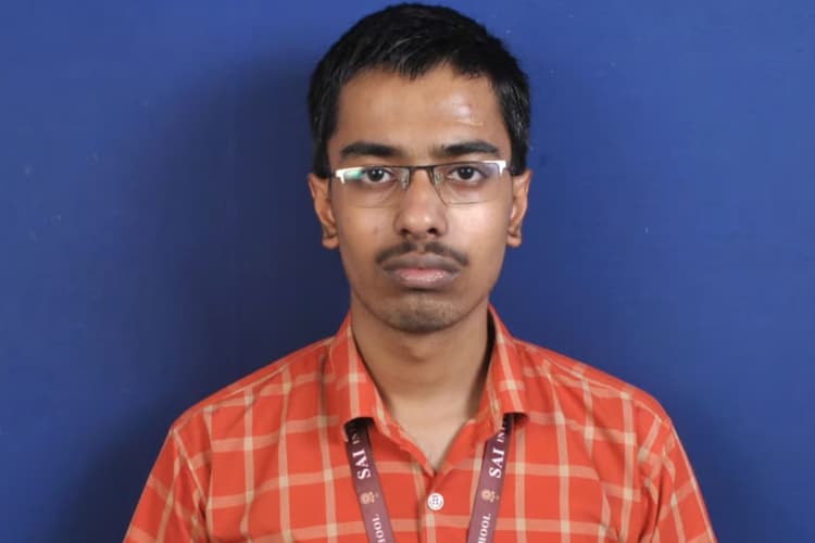 CBSE 12th Topper Story: दुकानदार के बेटे ने सीबीएसई बोर्ड 12वीं में लहराया था परचम, बोकारो के हिमांशू को 98.6% मार्क्स