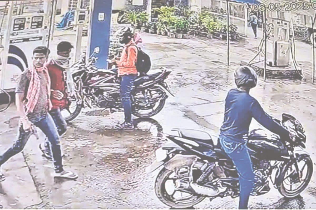 पोटका पेट्रोल पंप और रायरंगपुर शराब दुकान लूटकांड को जल्ला फिरोज और सादिक ने दिया था अंजाम