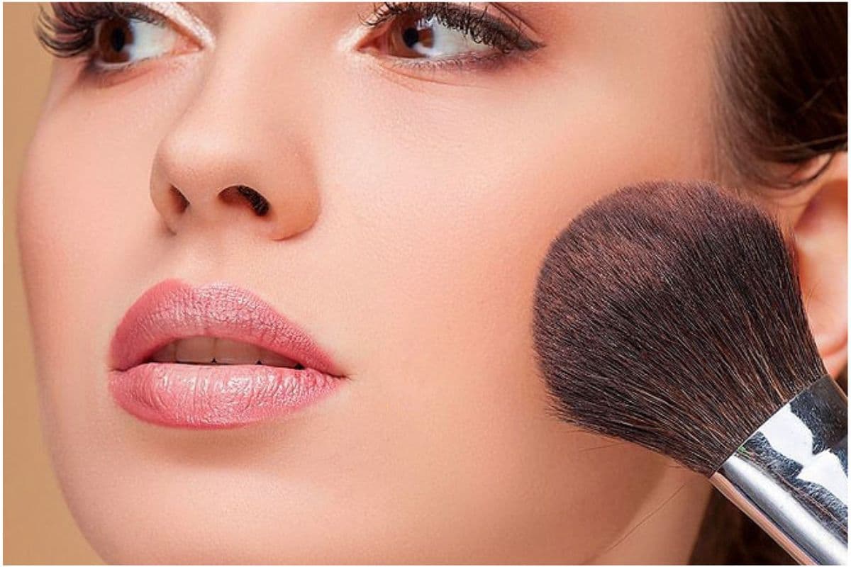 DIY Natural Blush: आपके गाल भी होंगे गुलाबी,बस अपनायें यह ट्रिक्स