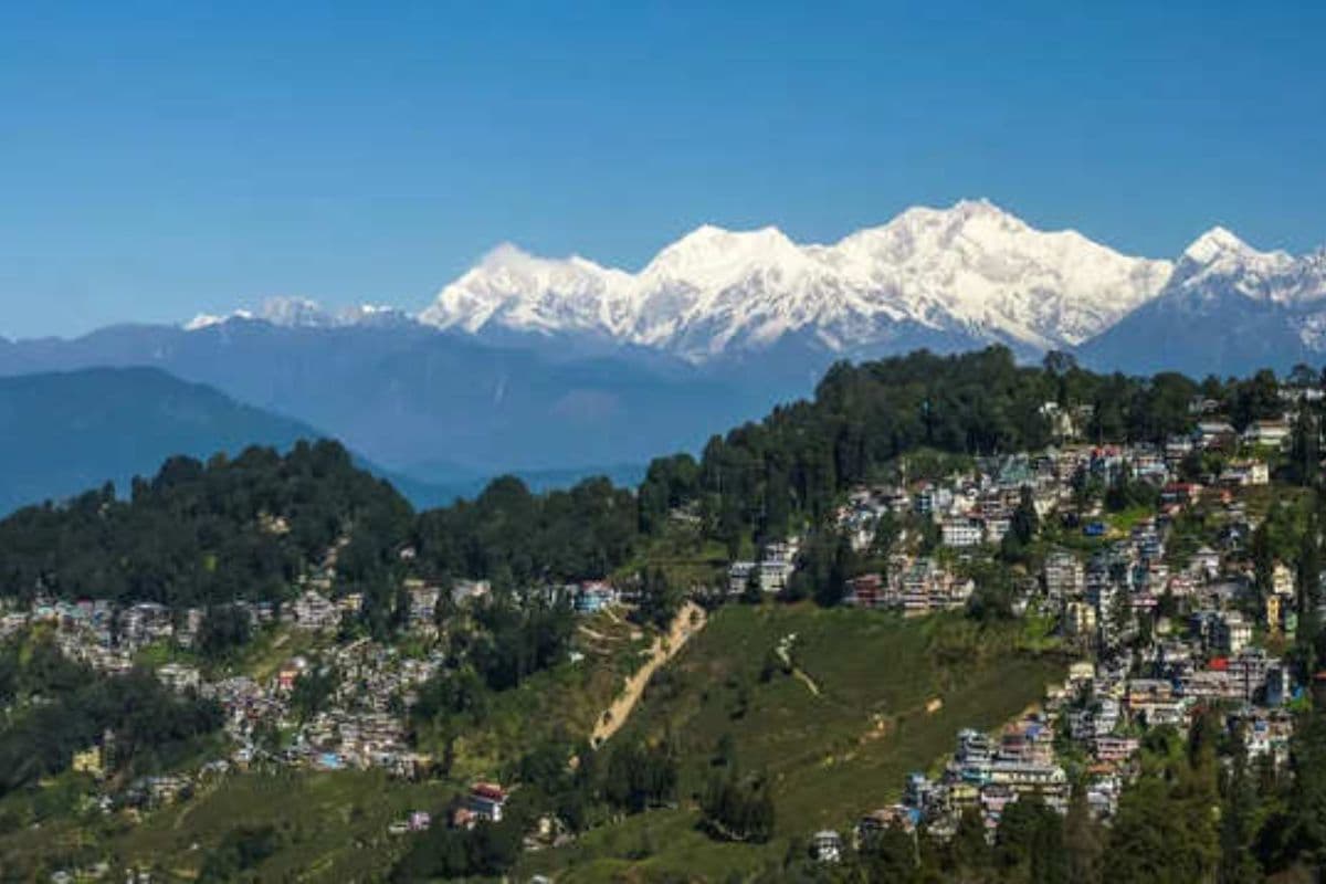 Patna News: गर्मी की छुट्टियों में दार्जिलिंग, गंगटोक, शिमला, नैनीताल और नेपाल जायेंगे पटना वाले, देखिये पूरी डिटेल्स