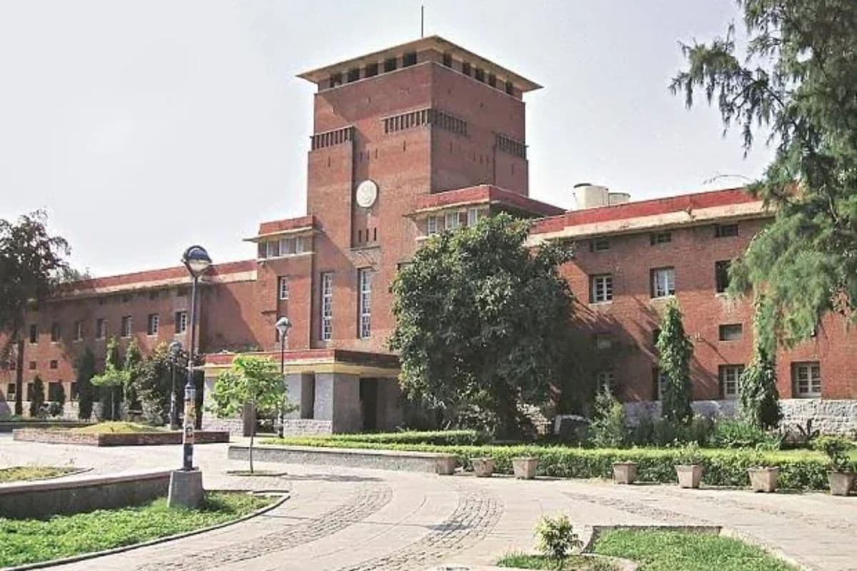 delhi university