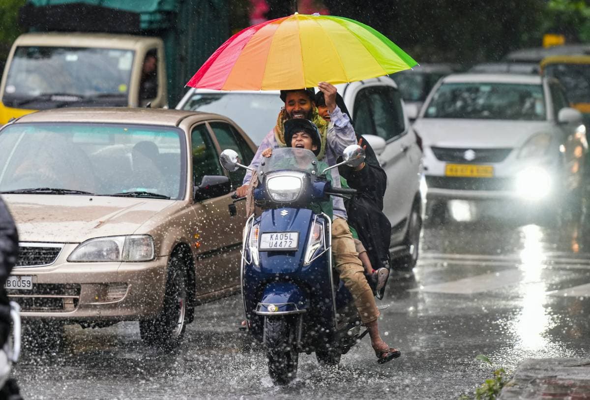 Delhi Heavy Rain : दिल्ली में होगी भारी बारिश, आया मौसम विभाग का अलर्ट