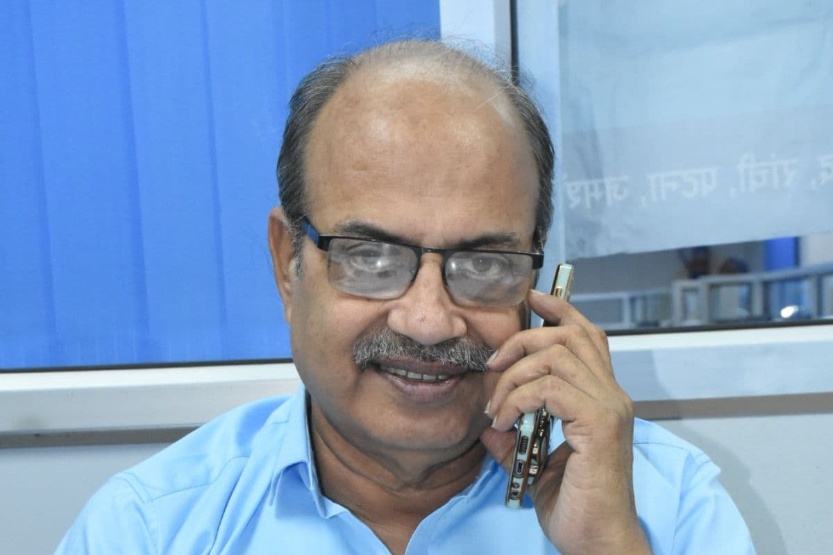 Dhanbad News: घुटने में दर्द हो तो क्या करें? प्रभात खबर ऑनलाइन मेडिकल काउंसेलिंग में डॉ डीपी भूषण ने दी ये सलाह