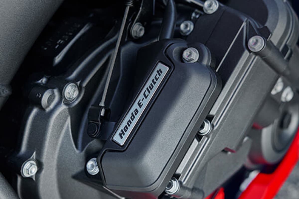 अब बिना क्लच दबाए Bike के गियर बदलें, भारत में Honda ने पहली बार लाया ये टेक्नॉलजी